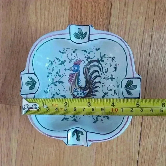 Vintage Portugal  Hand Painted Rooster Ashtray 5"x5" Great condition! - Picture 4 of 4
